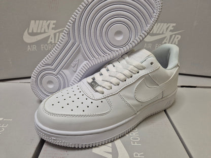 Tenis Nike AF1 Blanco (Calidad 1.1)